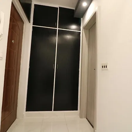 Sneky Apartment *