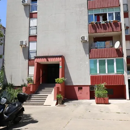Apartment Sneky Pula